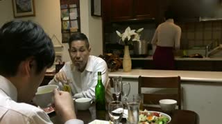 老板的好色妻子勾引我