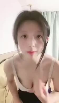 幼齒美女直播03