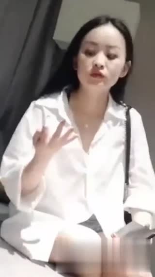 《91沉先生探花》约啪长发美乳少妇~ 连换2件开裆丝袜啪啪更有情调!