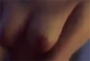 台北私立幼教园 小璇 幼儿老师 与家长打炮外流 遭开除