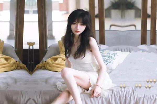 骚货老婆性瘾强找三个单男齐操骚逼