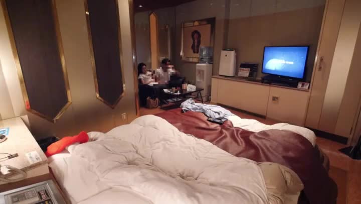 个人拍摄隐藏拍摄34岁的已婚女人作弊会议 new