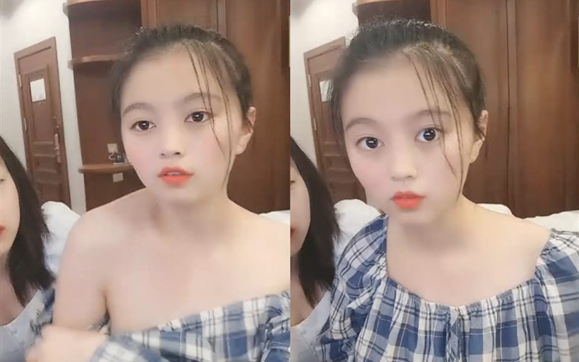 童颜大奶两个00后嫩妹双飞激情啪啪三人舔奶摸逼特写骑乘抽插晃动美乳操完道具继续玩