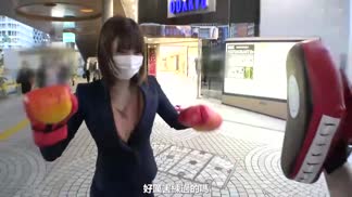 200GANA-2298真實搭訕，初次攝影。1495 保險業務員感到壓力和疲勞！撕破絲襪的性愛開始！！苗條的身體對緊密的接觸很敏感，搖晃到絕頂高潮！