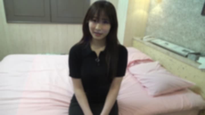 FC2-3059148 中退の18歳。スタイル抜群の脱力系アイドル美●女。人生初めての中出しに挑戦！