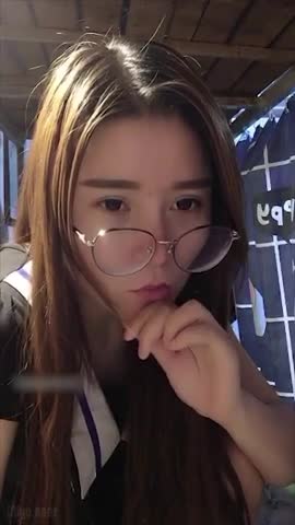 国产精选跟绝代小姐姐玩个中出游戏风骚起来谁都挡不住的连榨两发