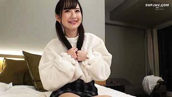 FC2-PPV-2592067 新幹線に乗ってハメに来