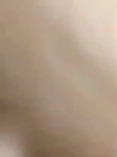 很美的少妇，欠钱肉偿