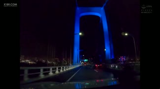 EBOD-773和神比例細腰模特兒的無套ＯＫ愛人中出不倫