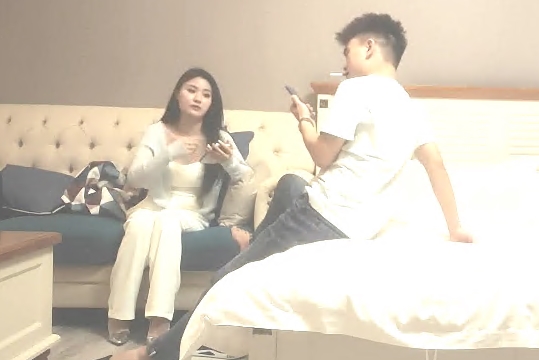 专攻高颜值极品车模场扛起外围约妹大旗让人眼前一亮呻吟声相当销魂