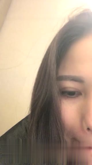 大奶御姐肚子饿叫外卖，顺便把外卖小哥也吃了～