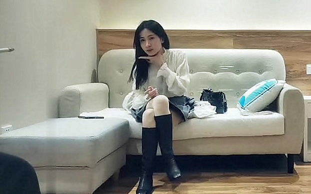 黄先生啪啪极品长靴少妇