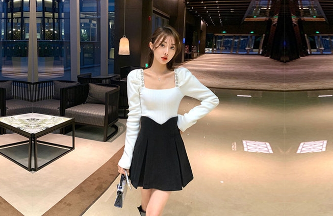 良家人妻家中相约激情少妇欲求不满浪叫连连大鸡巴受累了