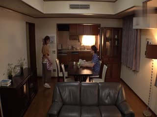 违反伦理被绝伦小姨侵犯… 妻子妹妹是不让人知道般在家中各处持续做爱性欲猛兽 架乃由罗