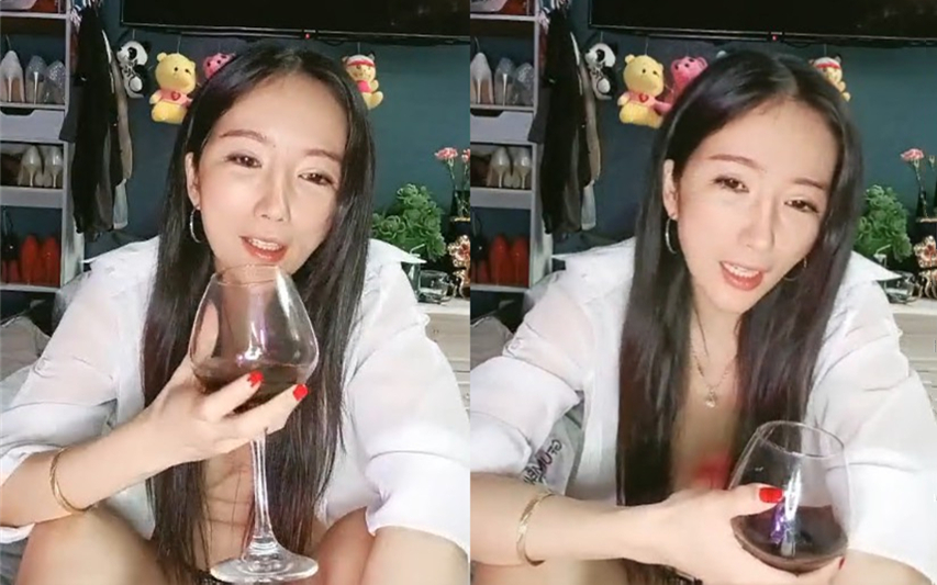 极品欲女南方联合国际体模今天心情好给上门啪啪粉丝做饭饭后边喝红酒边和粉丝无套爆操内射