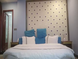 足浴店勾搭27岁技师重金忽悠D罩杯畅快淋漓