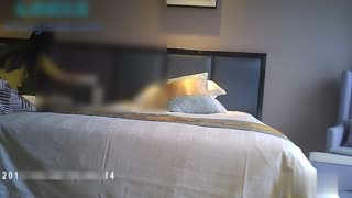 第一次偷吃就上手~只是怎么黑长直的表情逐渐母汤!!!