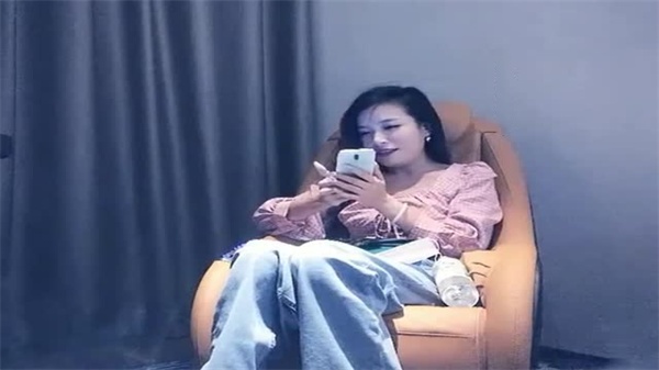 沈先生美女全套服务顶级享受，雪白嫩臀极致销魂诱惑！