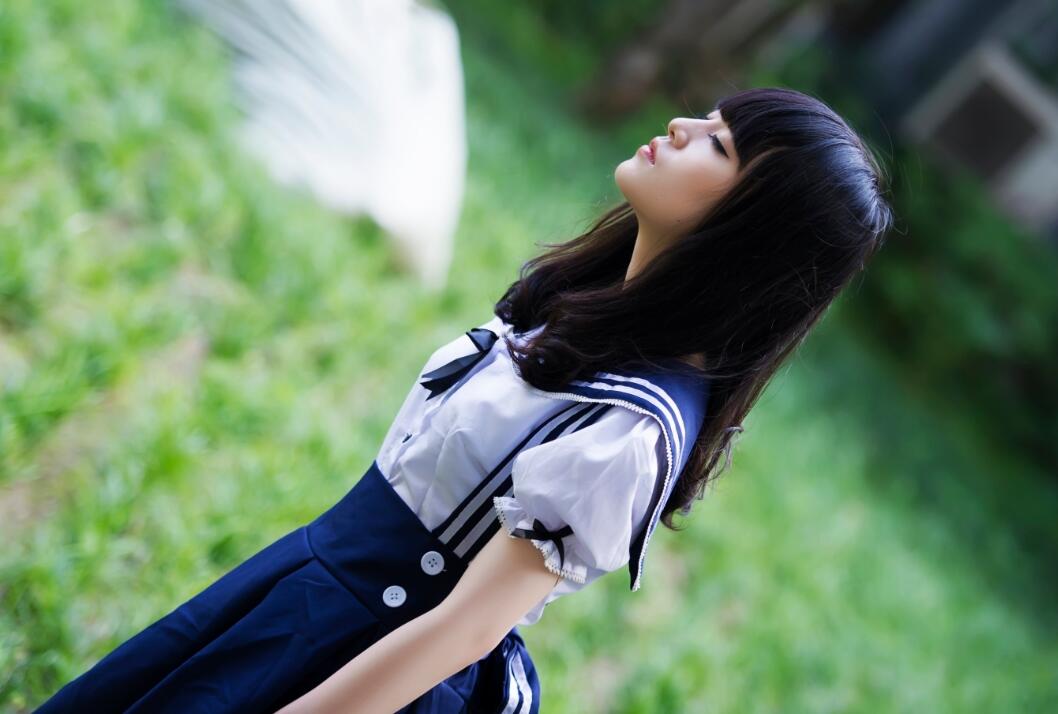 個人雲盤泄密外表文靜乖巧辦公室漂亮妹子甘願做公司老總的小三水手制服啪啪毒龍舔腳服侍到位又放得開悶騷型