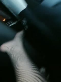 #太晚了那就在车上干吧