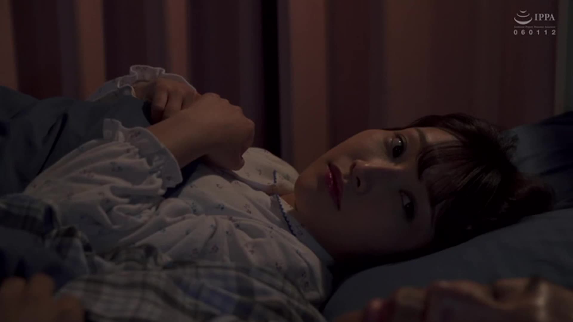 白嫩巨乳妹直播男友揉奶 new