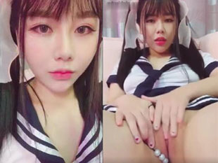 大奶美女学生装插穴诱惑声音太浪