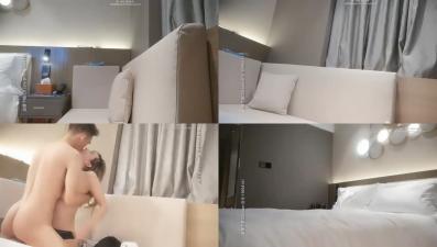 【2020.8.2午夜AI高清2K修复】清纯白衣巨乳妹深吻调情！舔乳舔穴69骑脸，骑乘狂插猛干浪叫高潮！