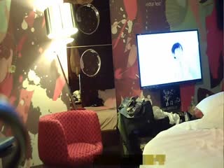 大神自拍宾馆大战身材性感的连体黑丝美女干一次不过瘾骗美女说没射休息会继续干国语-