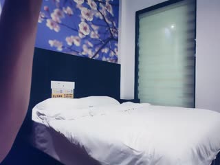 新人首场劲爆大作极品少妇近距离特写口交表情一览无余后入啪啪