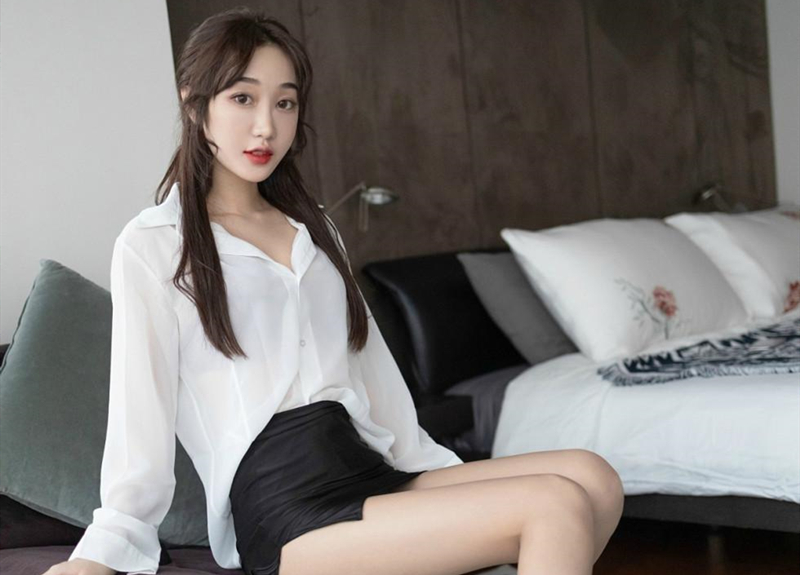 爆操制服小姐姐办公室女郎短裙诱惑