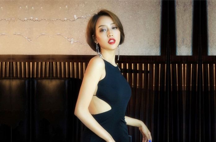 约短发人妻温柔体贴嘘寒问暖相拥交合啪啪狂插共度欢乐春宵一刻