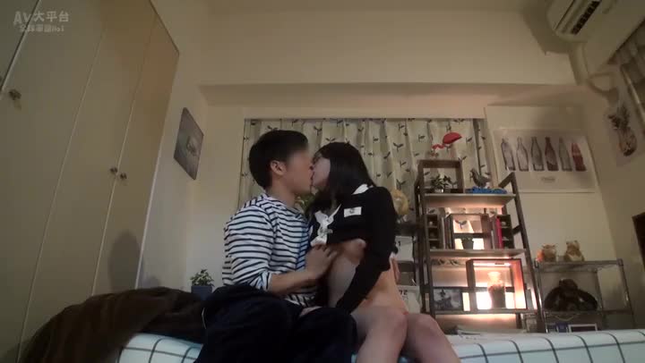 猛男亲自上阵约炮高颜值网红脸的苗条长发美女A new