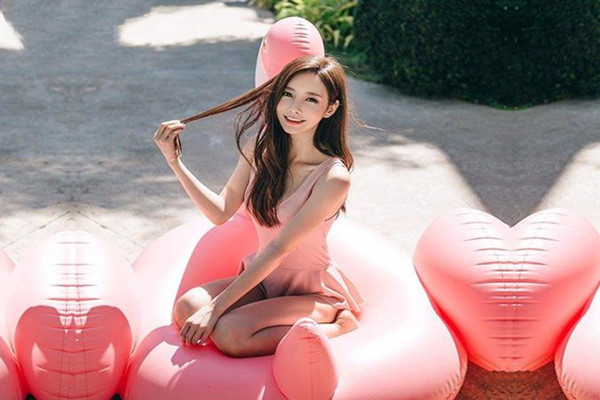 桃園高中妹被操得死去活來淫声不断