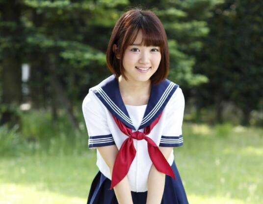 JK制服學妹性瘾難耐課間和男友開房激情啪啪 無套直接插入 多姿勢操的小騷貨浪叫 高清私拍48P 高清1080P