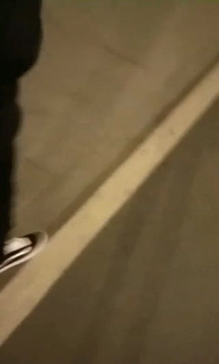 -zipai-骚气逼人的少妇主播糖糖大冷天户外勾搭个没啥性经验的菜鸟开房鸳鸯浴后啪啪