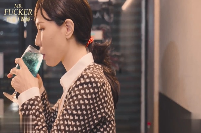 皇家华人 RAS-0094 《性爱餐酒馆1之广告设计师》性生活本来就没有自私不自私