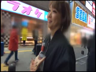 300MAAN-371 金髪ショートミニマムボディ、肉厚パイパン、ぬるテカ桃美尻！