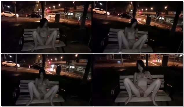 极其淫蕩的小女人 性爱就是她每天的早操!