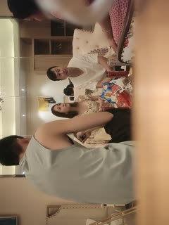 zhubo8_11【换妻探花】史上收益最高_单场60万金币_28岁良家小夫妻_极品女神_婚纱黑丝_交换伴侣