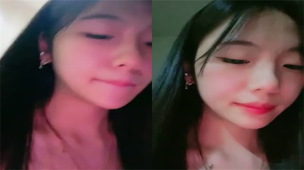 苗条贫乳骚货 近拍掰穴道具狂操 淫声荡语坐骑高潮