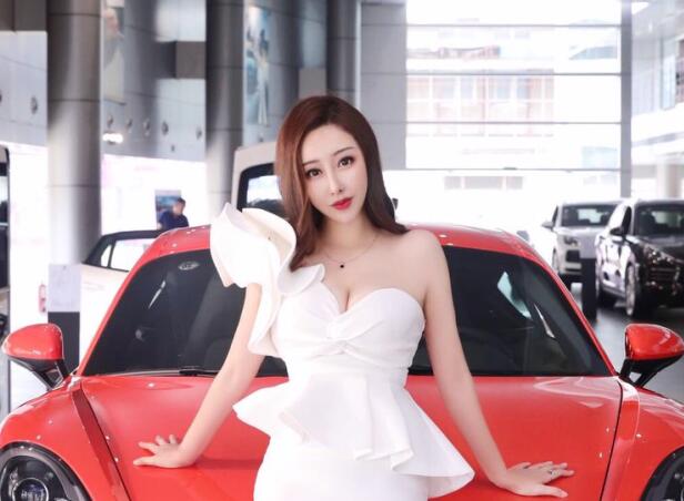 小天极品探花175车模黑丝时尚女神一颦一笑尽是风情骚穴抽插细节一清二楚