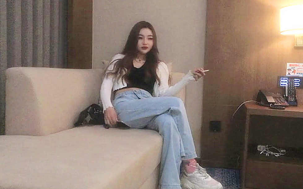 极品风骚外围五星级酒店3500约战大长腿苗条身姿狂暴输出娇喘高潮