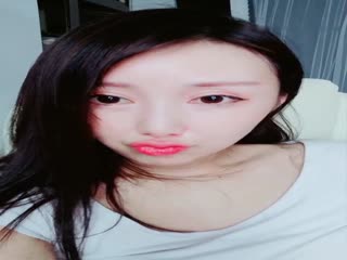 风骚的漂亮白衣御姐道具自慰美尻-