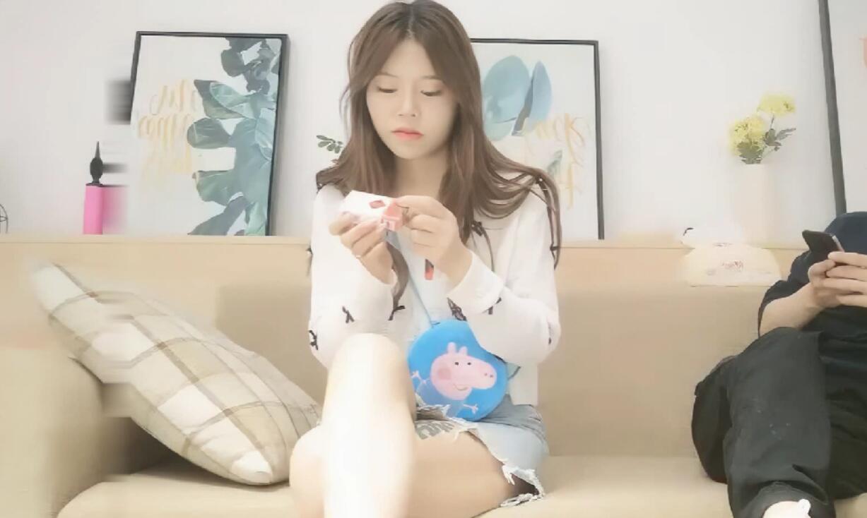 千人斩嫖老师今晚约了个牛仔短裙萌妹近距离拍摄摸奶调情特写口交上位骑乘抽插猛操