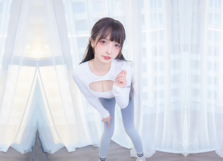 小哥约炮紧身裤大奶骚女撩起衣服把脸埋进去身材超棒大长腿全力输出搞得太舒服了