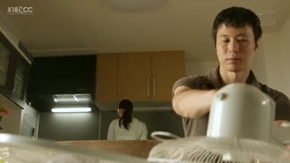 ADN-276和下意識誘惑男人的社區太太忘我性交的夏日