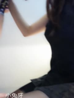 zhubo极品网红美少女涂鸦软妹酱2019新版作品之吊带丝袜酒店约会 玩口活真刺激