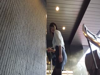 现出本能的绝顶性爱 软嫩巨乳I罩杯淫乱痴女OL串刺轮奸中出疯狂 辻井穗乃果