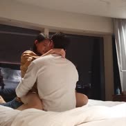 探花系列韩国金先生酒店约美乳白领小姐姐