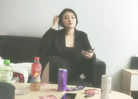 李公子探花极品外围女神杏眼红唇肤白貌美扶屌进洞娇喘诱人欲仙欲死做爱表情尽收眼底